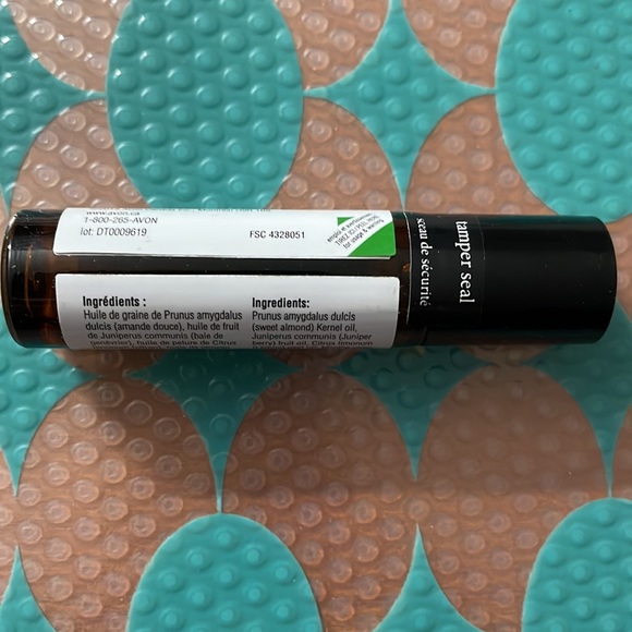 Brand New Sealed. Avon Pure Roll On Essential Oils. $15 - Picture 2 of 3